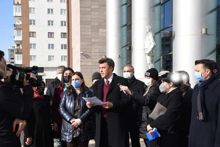 AK Parti Eskişehir’den Sedef Kabaş hakkında suç duyurusu