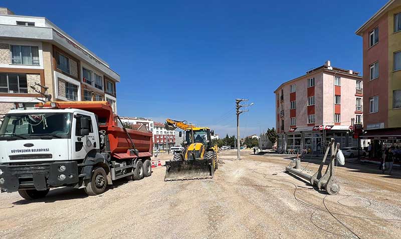 Eskiehir Bykehirin TIR arpt, evrede 4 saat elektrikler kesildi