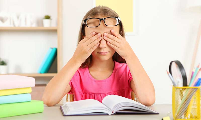 Fark Edilmeyen Grme Sorunlar ocuklarda Akademik Baary Etkileyebilir
