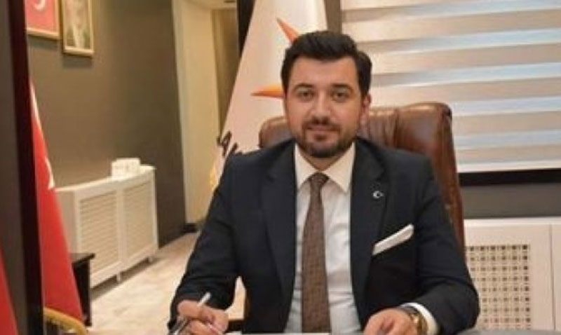 AK Parti’den Hakan izmelioluna nemli Grev<