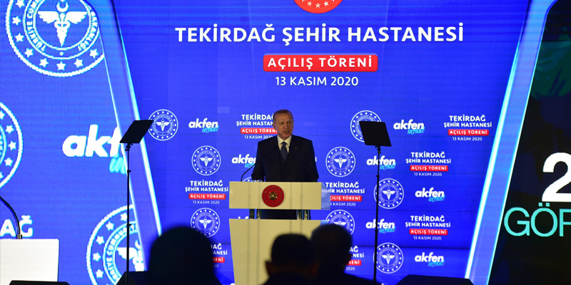 “Sağlık ordumuz bu savaşı açık ve net verdiler, hala da veriyorlar”