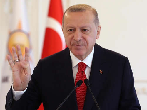 AB’DEN BİZE VERDİĞİ SÖZLERİ TUTMASINI, AYRIMCILIK YAPMAMASINI BEKLİYORUZ