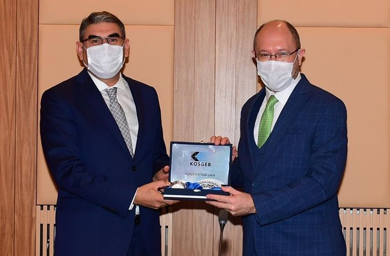 Girişimcilik Eğitimleri Yurt Dışına Açılıyor