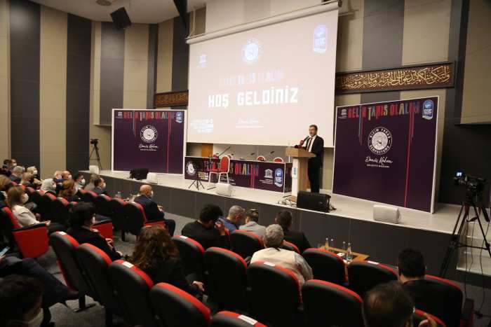 Halk şairi ve mutasavvıf Yunus Emre Vefatının 700. yılında sempozyumla anıldı