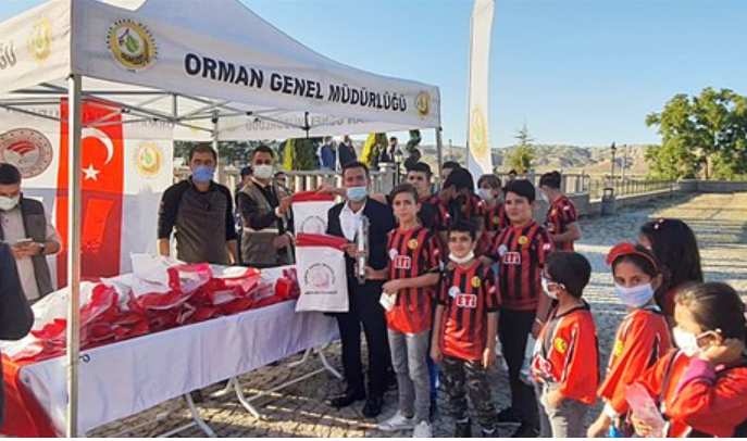 Yunus’a Gelenlere Hediyeler Orman Teşkilatından