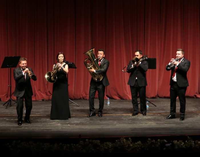 KLASİK CAZ İLE TÜRKÜLER GOLDEN HORN BRASS KONSERİNDE BİRLEŞTİ