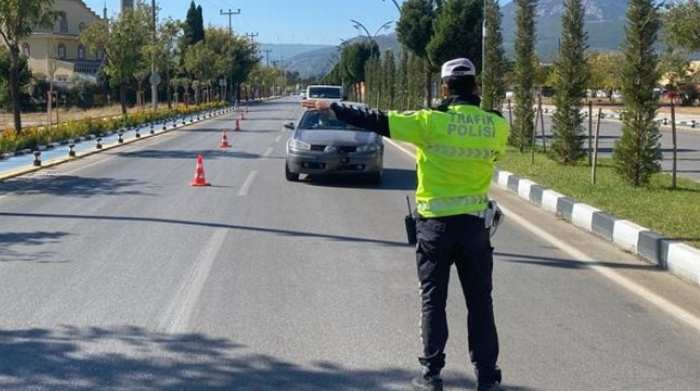 Ülke Genelinde Alkol ve Uyuşturucu/Uyarıcı Madde Denetimi