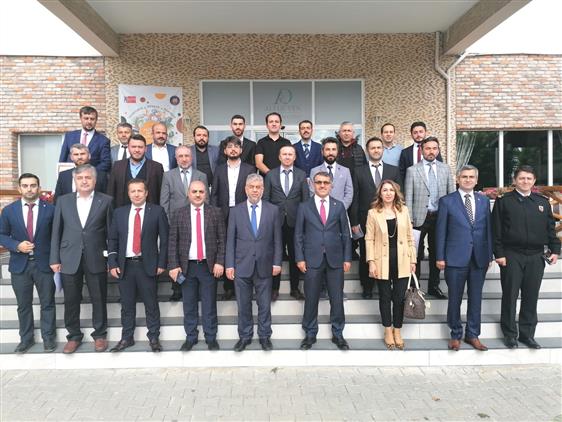 VEFA EKİPLERİNE BAŞARI BELGESİ TAKDİM EDİLDİ