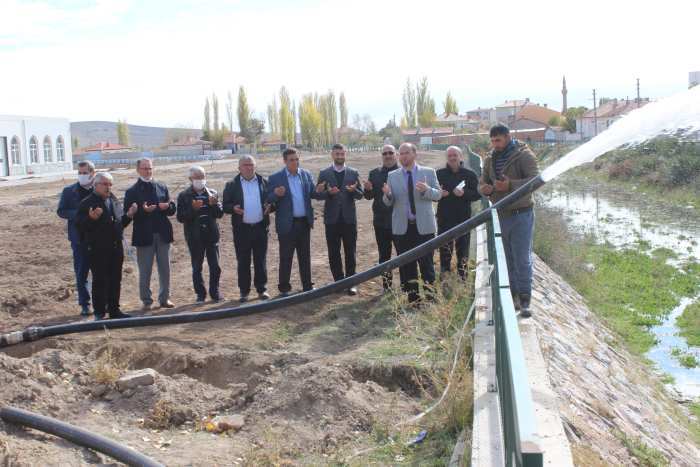 MAHMUDİYE KAPALI PAZARYENİN SU KUYUSU AÇILIŞI GERÇEKLEŞTİRİLDİ