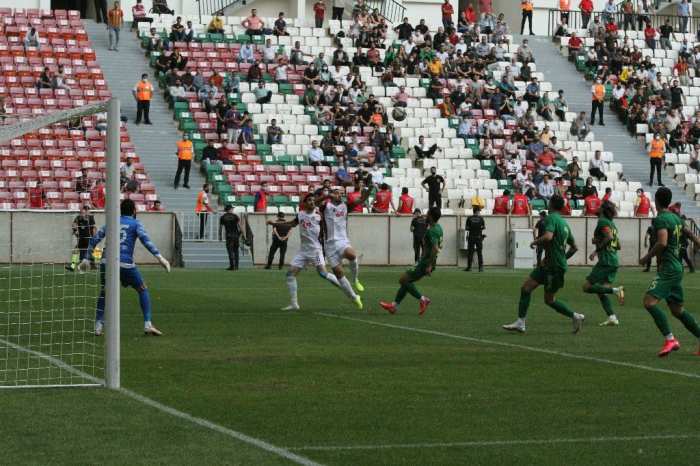 Olaylı maçta Amedspor kazandı