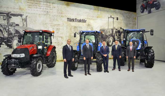 TürkTraktör Yeni Modelleriyle Bursa Tarım ve Hayvancılık Fuarı’nda