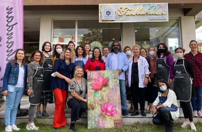 Eskişehir’de Hindistanlı Mohanji ‘den ‘Sevgi’ konulu sanat etkinliği