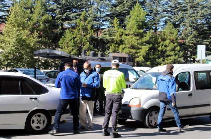 Egzoz gazı emisyon ölçüm denetimlerinde sürücülere ceza yağdı