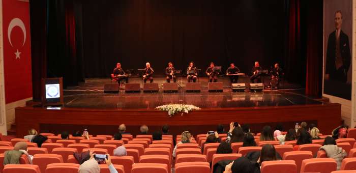 ESOGÜ Eğitim Fakültesi’nden Öğretmenler Günü Etkinliği