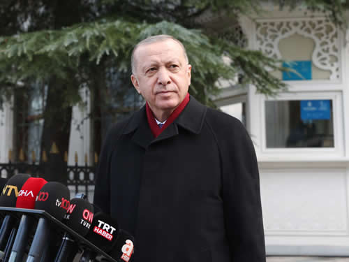 Savunma sanayine yönelik atacağımız adımları hiçbir ülke belirleyemez