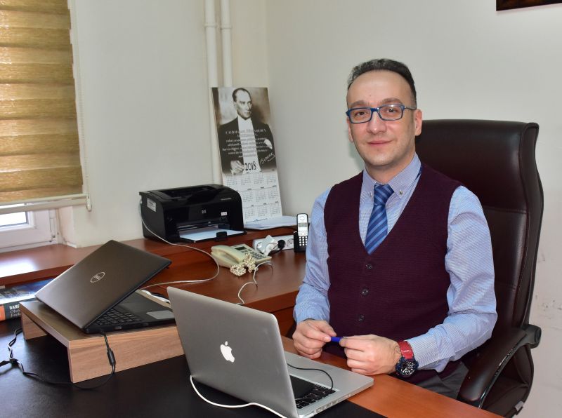 KADINLARDA 51- 60 YAŞ ARASI ARTAN RAHİM İÇ ZARI KALINLIKLARINDA KANSER RİSKİ UYARISI