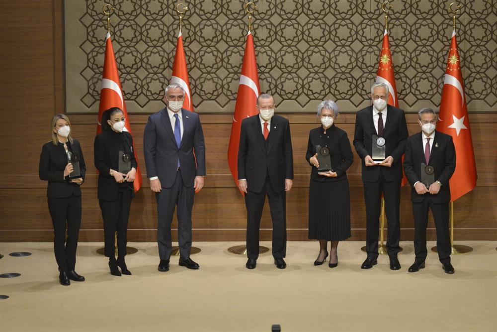 KÜLTÜR VE TURİZM BAKANLIĞI ÖZEL ÖDÜLLERİ SAHİPLERİNİ BULDU