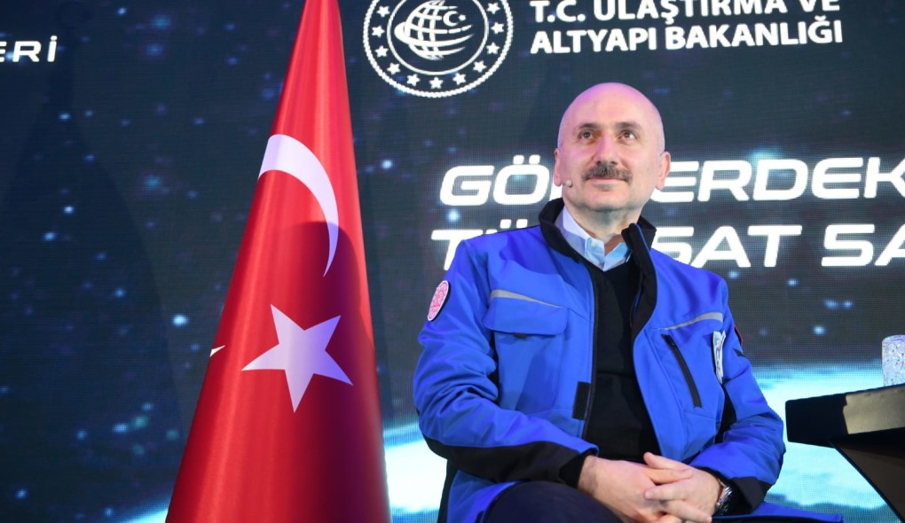 "UYDU ÜZERİNDEKİ TÜM OPERASYONLAR PLANLANDIĞI ŞEKİLDE SORUNSUZ DEVAM EDİYOR"