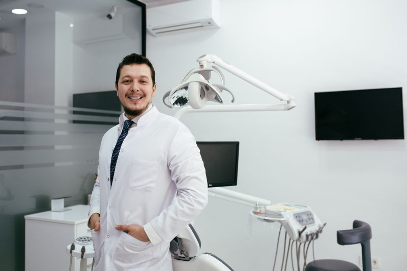 Dr. Efe Kaya: Diş Macunu Seçerken 5 Maddeye Dikkat Çekti !