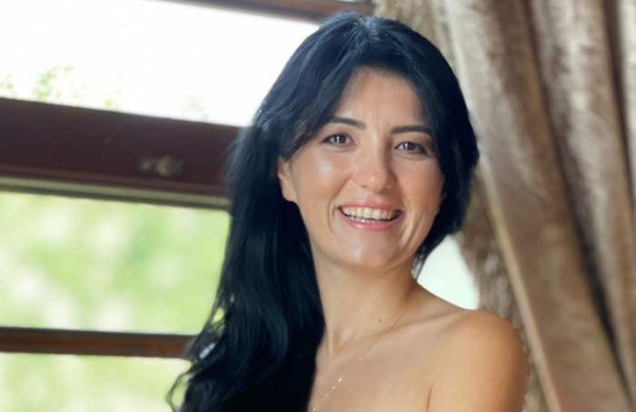 TİROİD HASTALARI NASIL BESLENMELİ? NELERE DİKKAT ETMELİ?