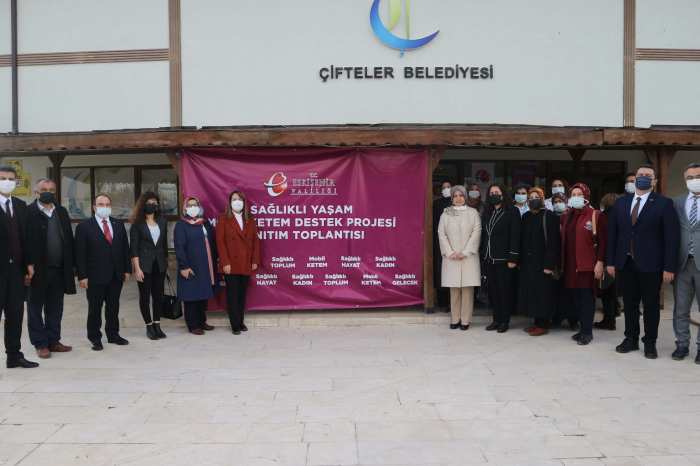 PROF. DR. GÜNAY ÇİFTELER’DE KADINLAR VE ENGELLİLERLE
