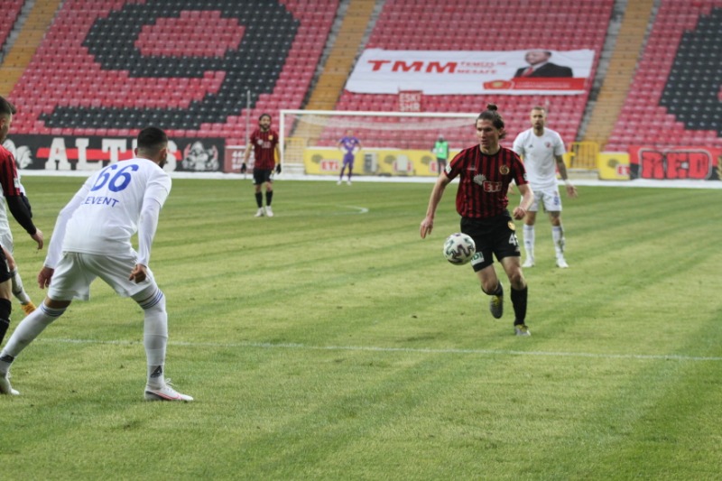 MEHMET ÖZCAN’A TRABZONSPOR TALİP
