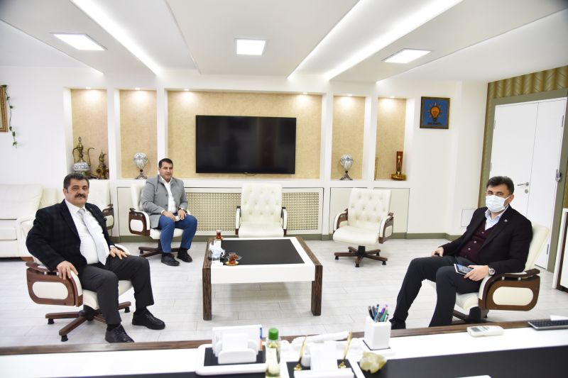 Başkan Çalışkan: Zor günler geçiren esnafımıza destekler devam edecek