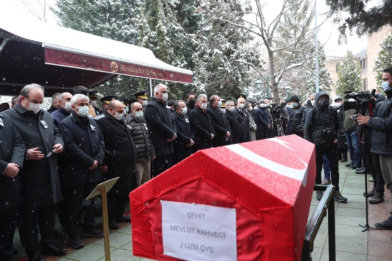 Şehit J. Uzm. Çvş. Kahveci, Askeri Törenle Toprağa Verildi