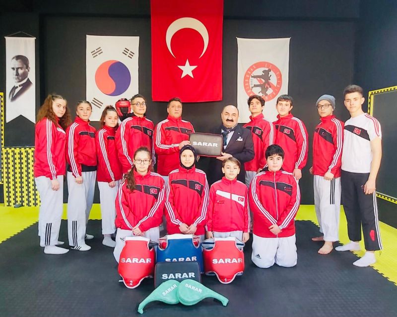 SARAR SPORDAN ES SPORA YARDIM