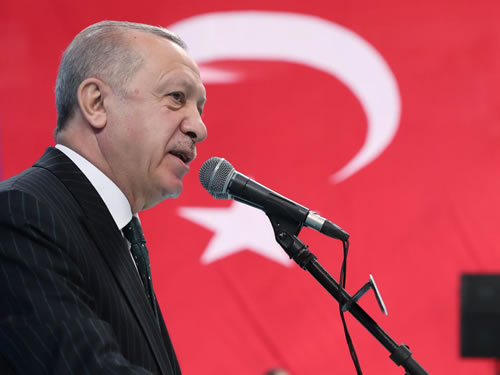 “MÜCADELESİZ GEÇMİŞ TEK BİR GÜNÜMÜZ BİLE YOKTUR”