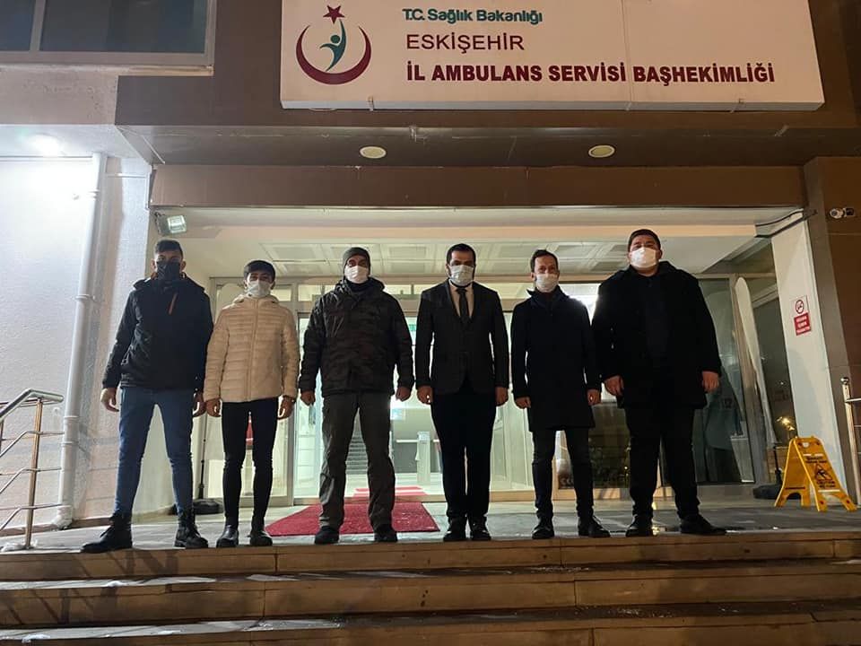 ESKİŞEHİR ÜLKÜ OCAKLARINDAN SAĞLIK ÇALIŞANLARINA MORAL ZİYARETİ