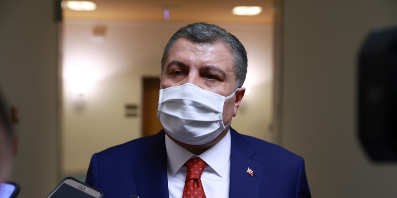 Bakan Koca, TBMM’de Parlamento Muhabirleri ile Bir Araya Geldi