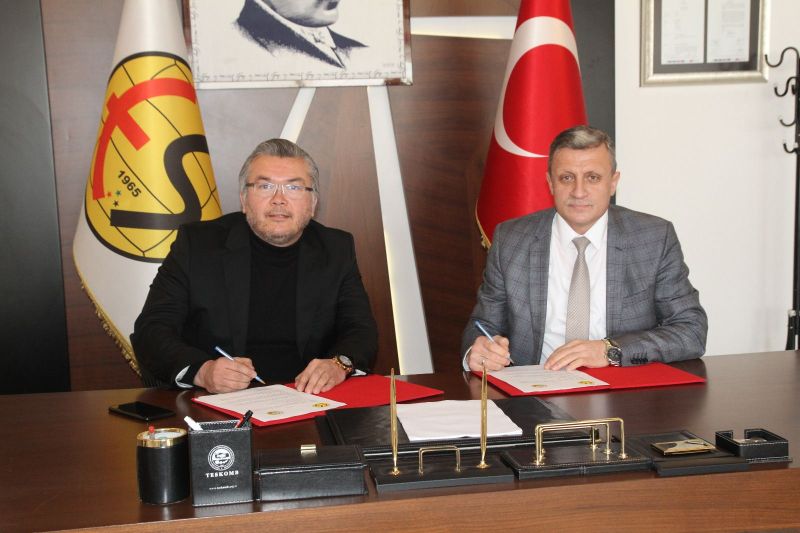 ESKİŞEHİRSPOR HATIRA ORMANI PROJESİ’NDE RESMİ PROTOKOLLER İMZALANDI