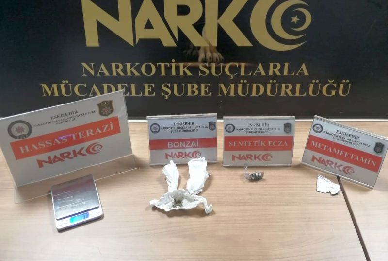 Sokak Satıcıları Yakalandı