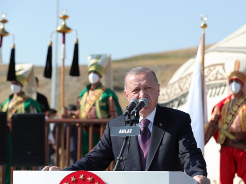Bölgesinde ve dünyada her kritik meselede söz sahibi bir ülkeye dönüştük
