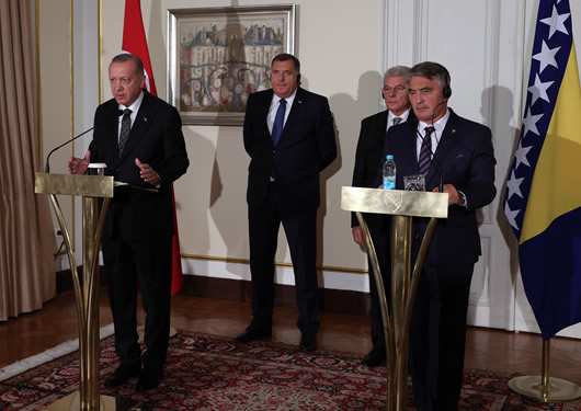 BOSNA-HERSEK’İN MİLLETİMİZİN GÖNLÜNDE APAYRI BİR YERİ VARDIR
