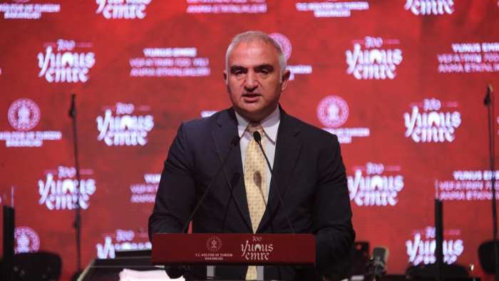 KÜLTÜR VE SANAT DÜNYASI "AŞKIN TÜRKÇESİ" PROGRAMINDA BİR ARAYA GELDİ