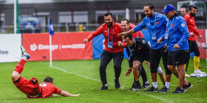 Ampute Futbol Milli Takımına Tebrik