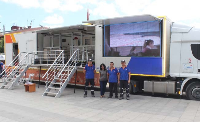 Deprem Simülasyon Tırı Eskişehir’de