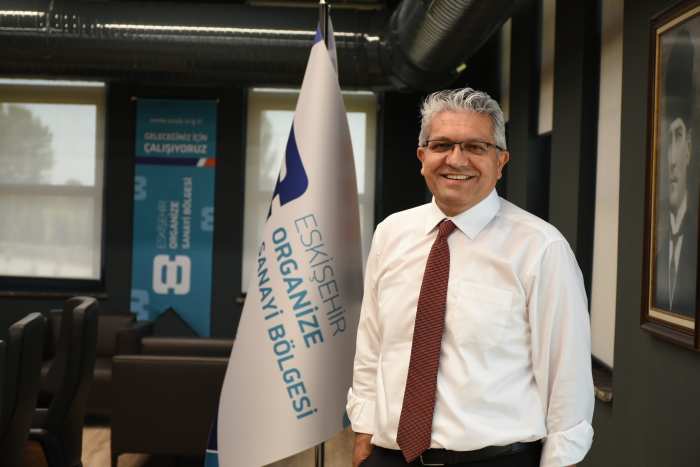 KÜPELİ: SANAYİ VE İHRACAT EKONOMİK BÜYÜMENİN MOTORU