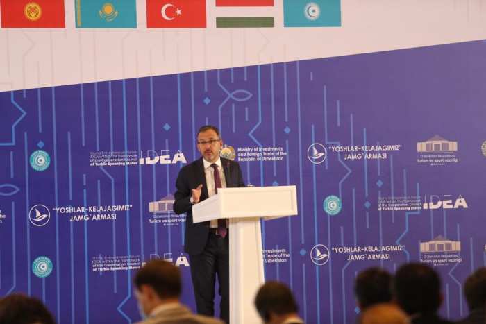 Gençlerimizin önünde kimse duramaz