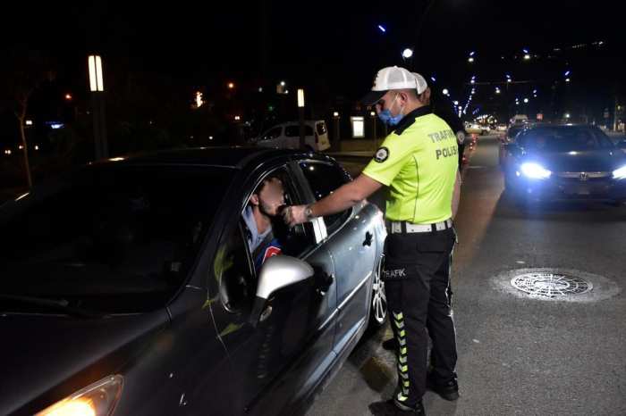 Ülke Genelinde Alkol ve Uyuşturucu/Uyarıcı Madde Denetimi Gerçekleştirildi