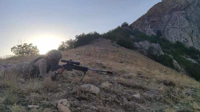 PKK’ya Darbe; Toprağa Gömülü Çok Sayıda Patlayıcı ve Mühimmat Ele Geçirildi