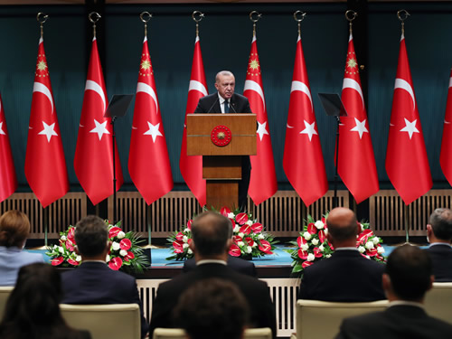 DAHA GÜZEL, DAHA TEMİZ, DAHA ESTETİK, DAHA YAŞANABİLİR ŞEHİRLER İNŞA ETMEYİ SÜRDÜRECEĞİZ