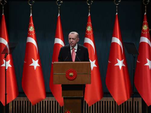 “ŞU ANA KADAR 163 MİLYAR LİRALIK MEVDUAT, KUR KORUMALI SİSTEME GEÇMİŞTİR”