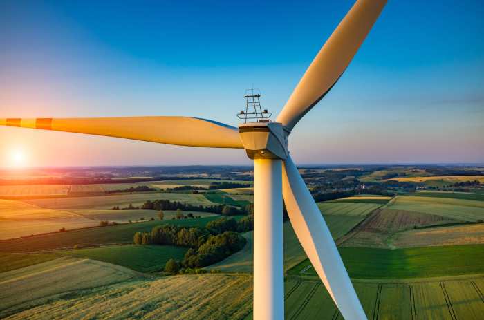 12 MİLYON HANENİN ELEKTRİĞİ RÜZGARDAN GELİYOR!
