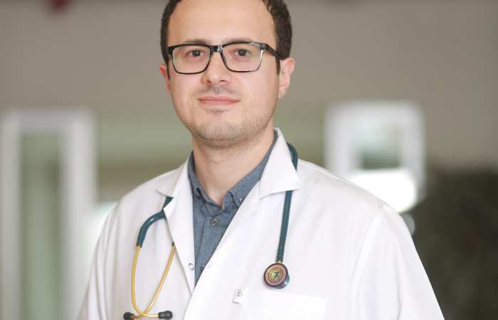 Uzmanından sömestr tatili öncesi uyarı:’’Kalabalık ortamlara girmeyin’’