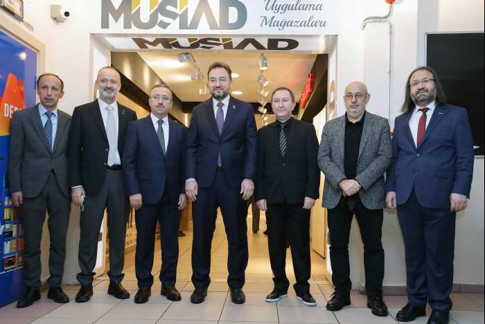 MÜSİAD GENEL BAŞKANI ASMALI: YARINIMIZIN GÜVENCESİ GENÇLERİMİZE İNANIYORUZ