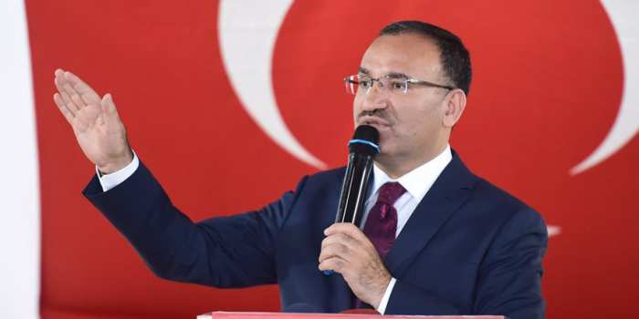 Adalet Bakanlığı’na Abdulhamit Gül’ün yerine Bekir Bozdağ getirildi