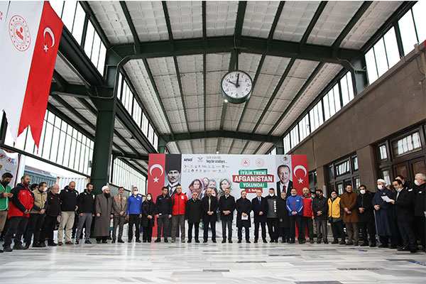 AFGANİSTAN’A ÜÇÜNCÜ ‘İYİLİK TRENİ’ UĞURLANDI